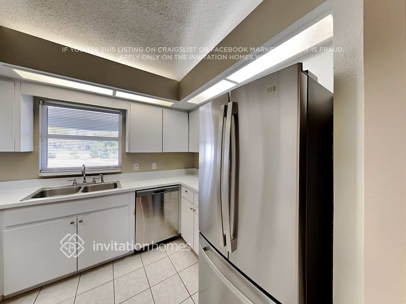 Building Photo - 266 Glenridge Loop N