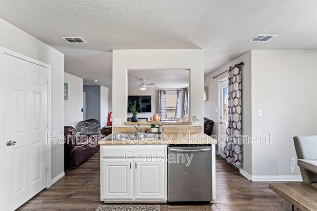 Building Photo - 5866 Wildcat Canyon