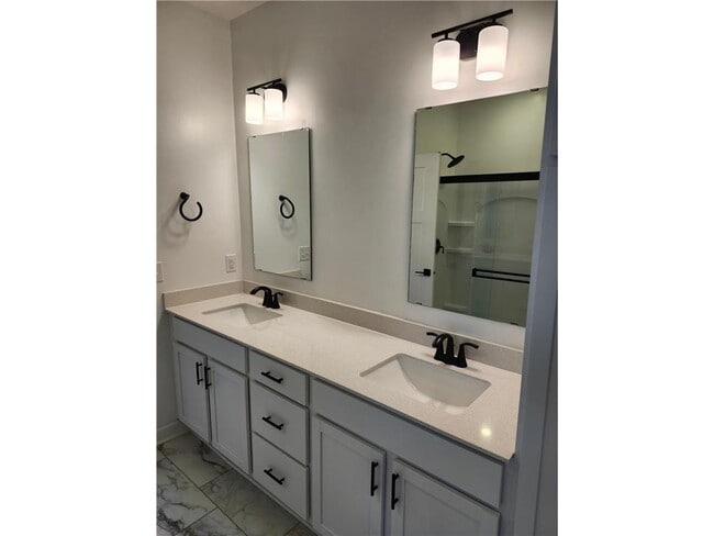 Building Photo - 14526 111th Ave N