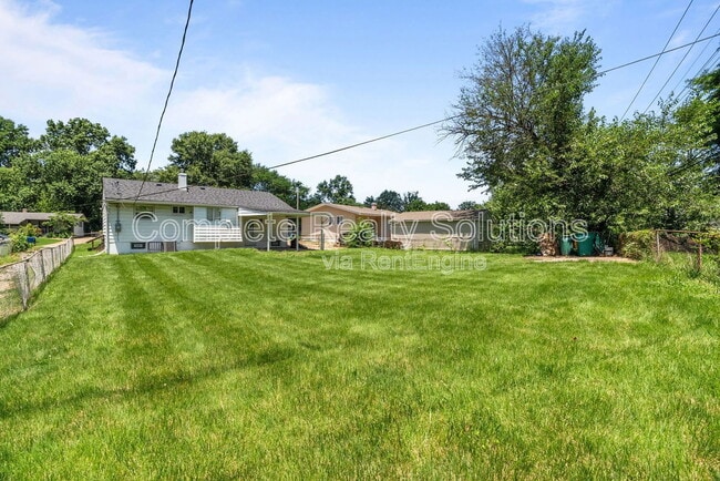 Building Photo - 10320 Durness Dr
