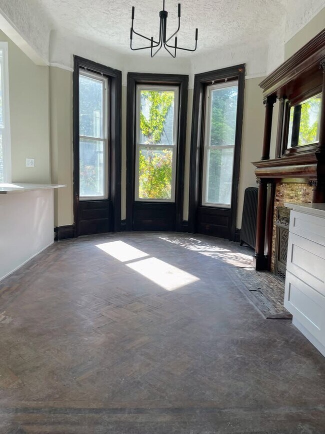 Building Photo - 1156 Sterling Pl