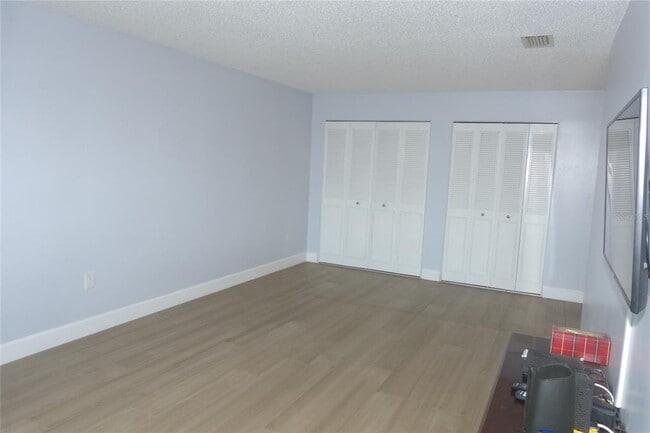Building Photo - 2700 Bayshore Blvd