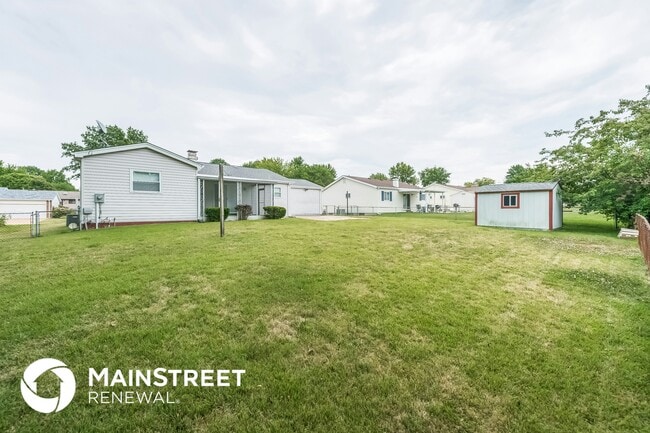 Building Photo - 4087 Fox Island Dr