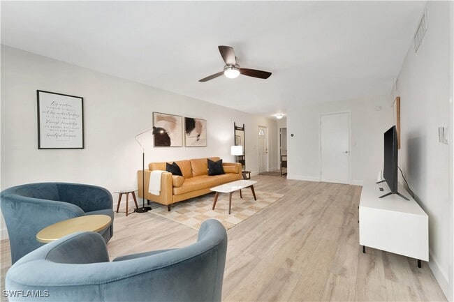 Building Photo - 1754 Bald Eagle Dr