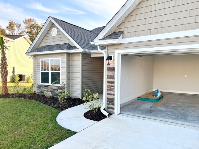Building Photo - 232 Sage Cir