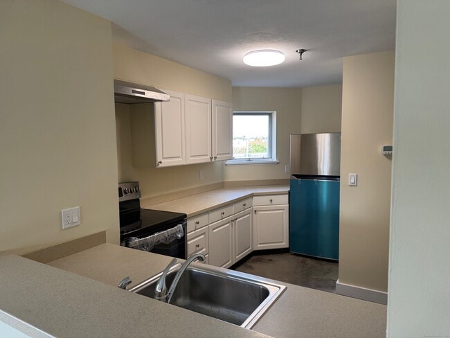 Building Photo - 50 Water St