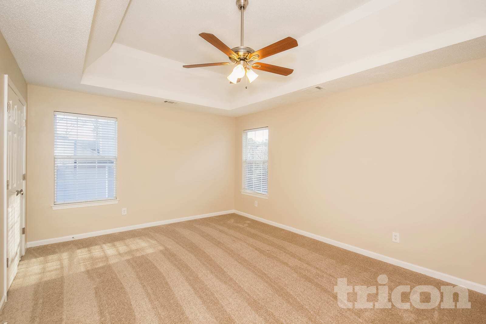 Building Photo - 2040 Smithfield Ave