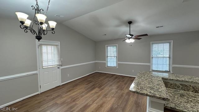Building Photo - 701 Kennesaw Ct
