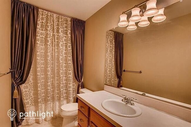 Building Photo - 15805 NE 79th Street