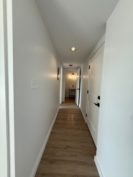 Building Photo - 240 Mack Ave
