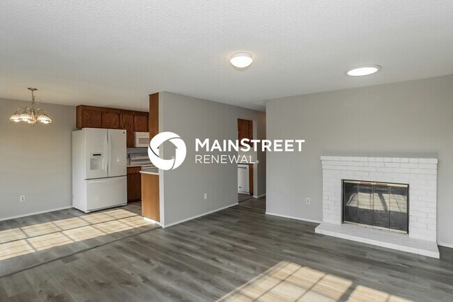 Building Photo - 3 Bedroom Pet-Friendly Home in Tacoma, WA with Main Street Renewal