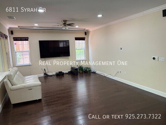 Building Photo - 6811 Syrah Dr