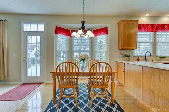 Building Photo - 4204 Country Glen Cir