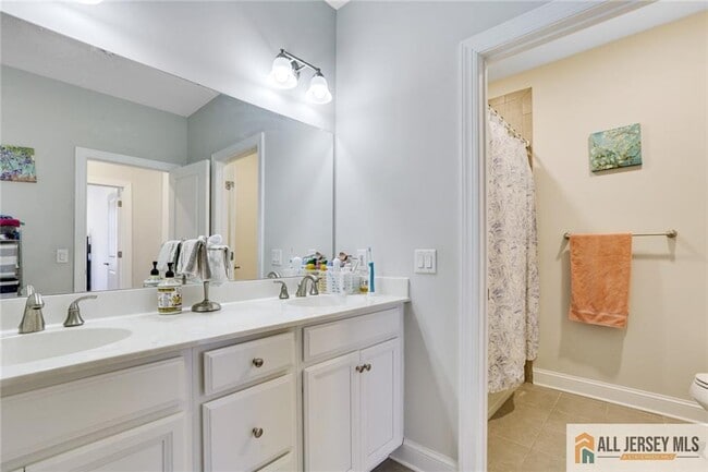 Building Photo - 1 Lafayette Wy