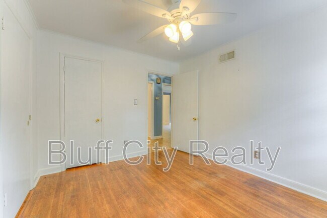 Building Photo - 4560 Boyce Rd