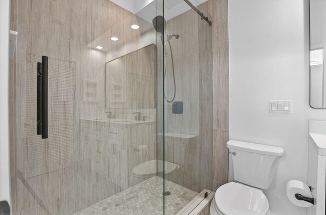 Building Photo - 5230 Woodruff Ln