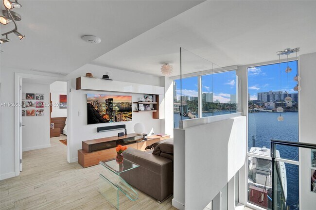 Building Photo - 400 Sunny Isles Blvd