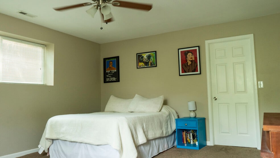 Building Photo - 217 S Yates St