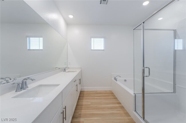 Building Photo - 1480 Marsh Bird St