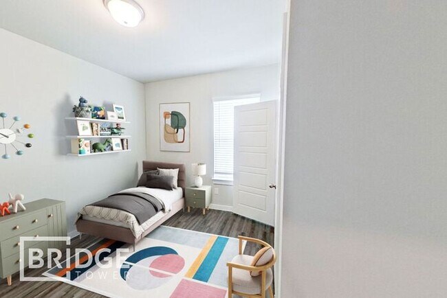 Building Photo - 365 Huisache St