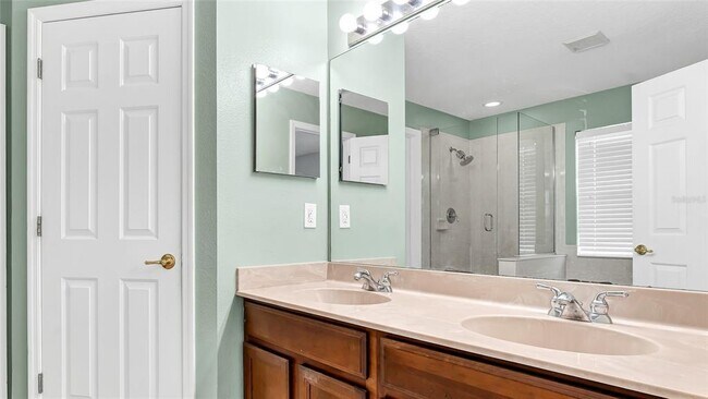 Building Photo - 10213 Dolce Vista Dr NE