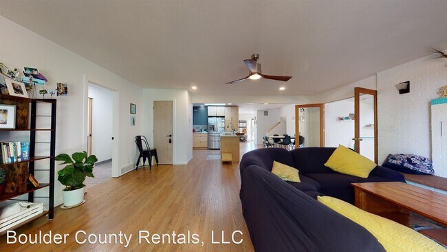 Building Photo - 3 br, 2 bath House - 860 Gilpin Dr