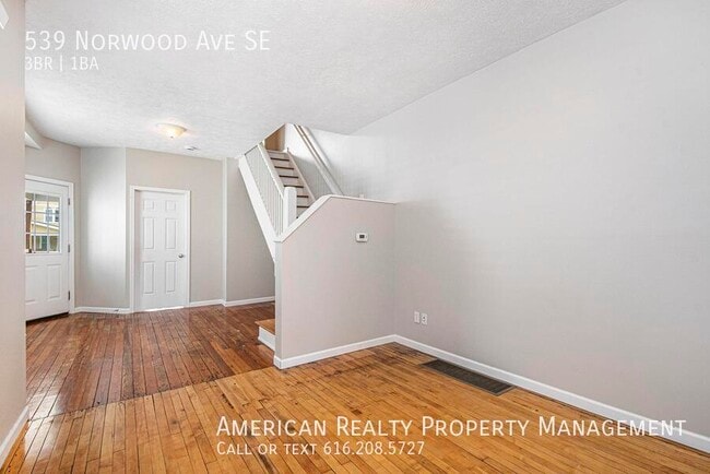 Building Photo - 539 Norwood Ave SE