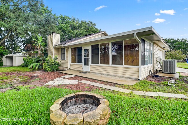 Building Photo - 6909 Ramoth Dr