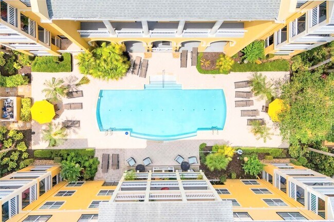 Building Photo - FOR RENT!!!  Beautiful Pool View Wood Floors Condo @ Park North Downtown Orlando!