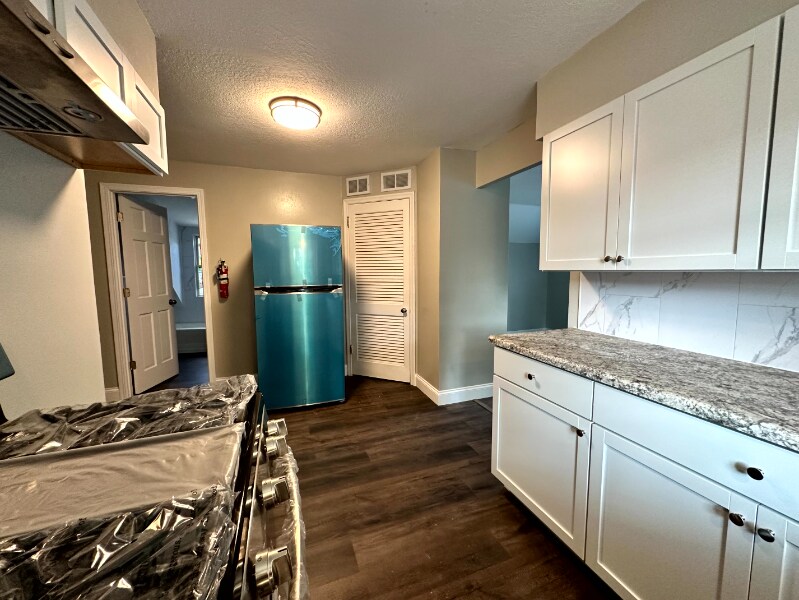 Building Photo - 2804 E 44th St