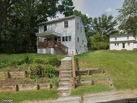 Building Photo - 5014 Erie St