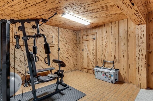 Building Photo - 315 Sweet Bay Ave