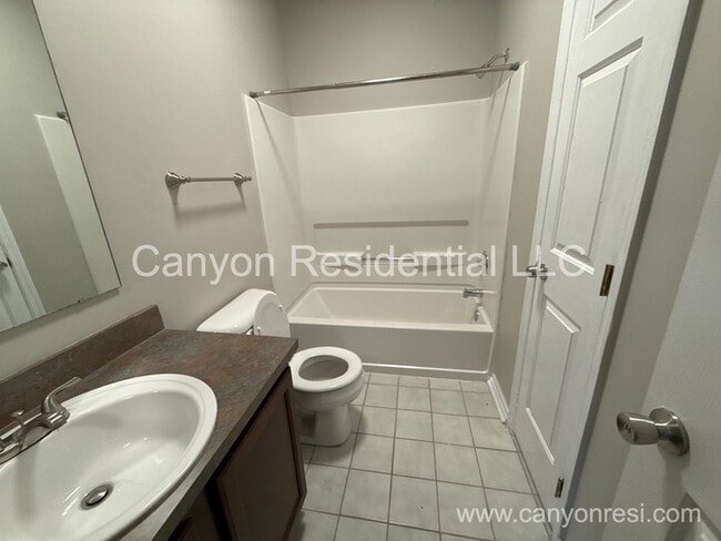 Building Photo - 3816 Goforth Dr