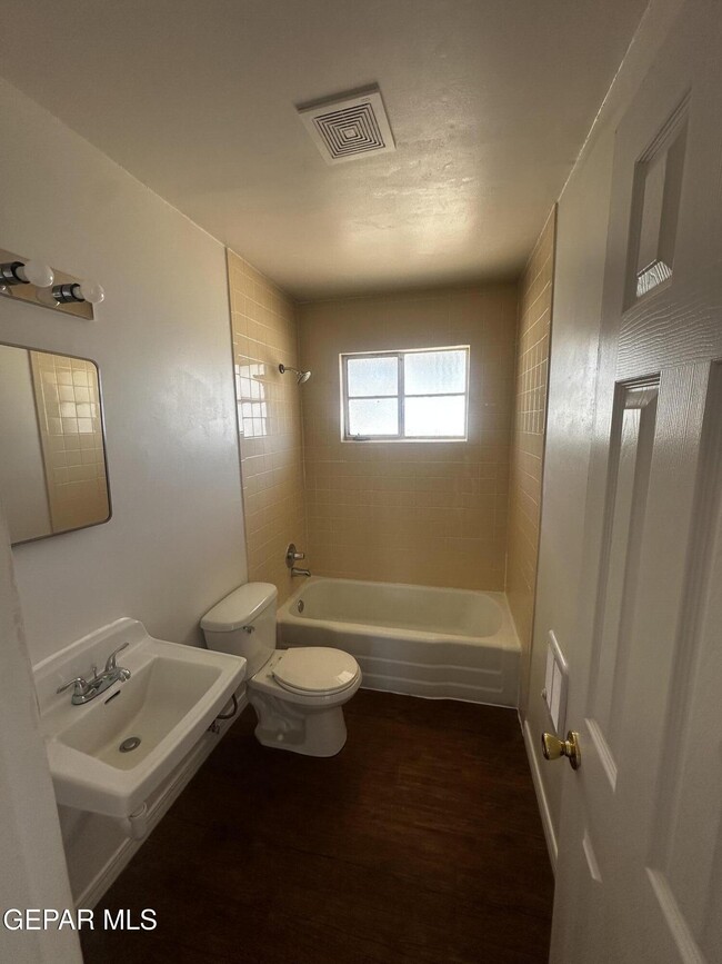 Building Photo - 5116 Marie Tobin Dr