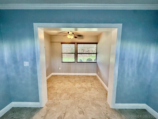Building Photo - 916 Savannas Point Dr
