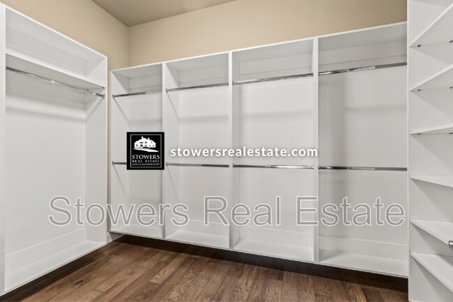Building Photo - 1642 Pinot Pl