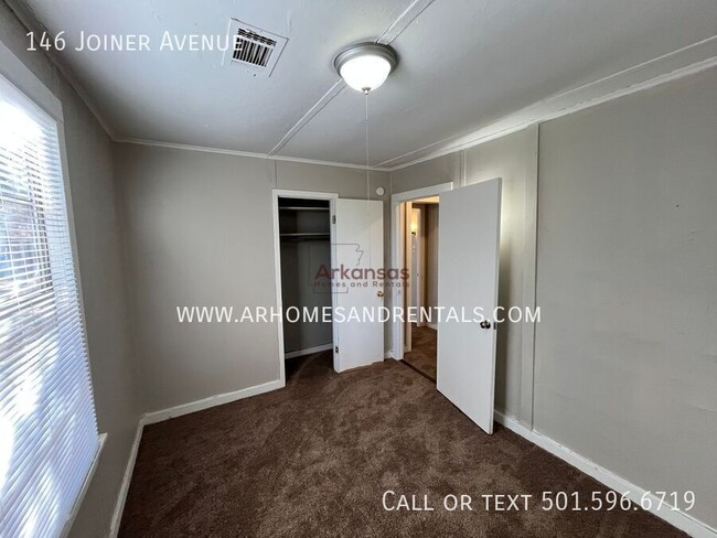 Building Photo - 146 Joiner Ave