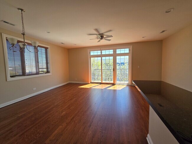 Building Photo - 6455 S Narragansett Ave