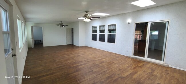 Building Photo - 5052 Westfield Dr NE
