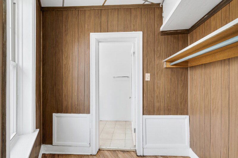 Building Photo - 1440 W Howard St