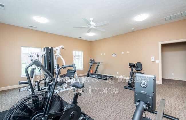 Building Photo - 201 Stonebench Cir