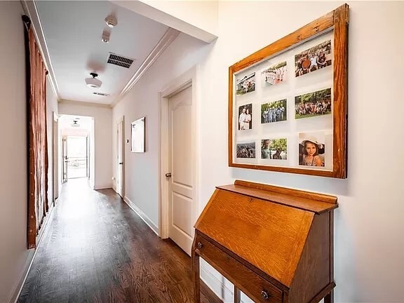 Building Photo - 838 Brookline St SW