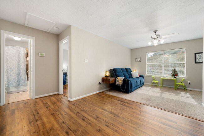 Building Photo - 24647 Hampton Lakes Dr