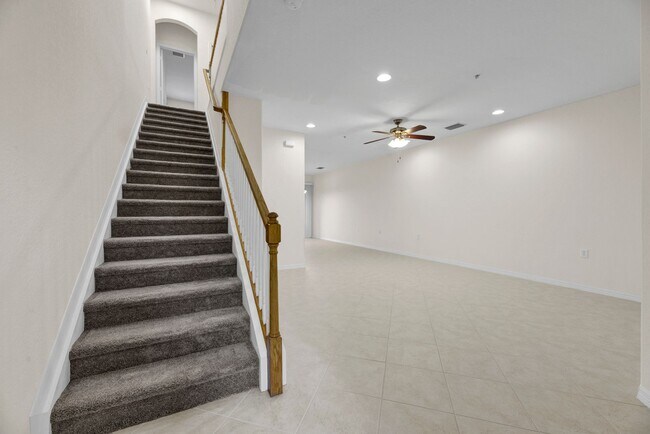 Building Photo - 3171 Cottonwood Bend