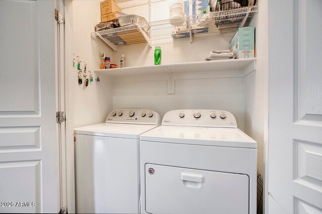 Building Photo - 2989 N 44th St