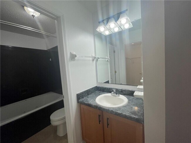 Building Photo - 6882 Red Cedar Dr