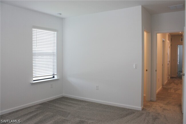 Building Photo - 27874 Radiant Ct