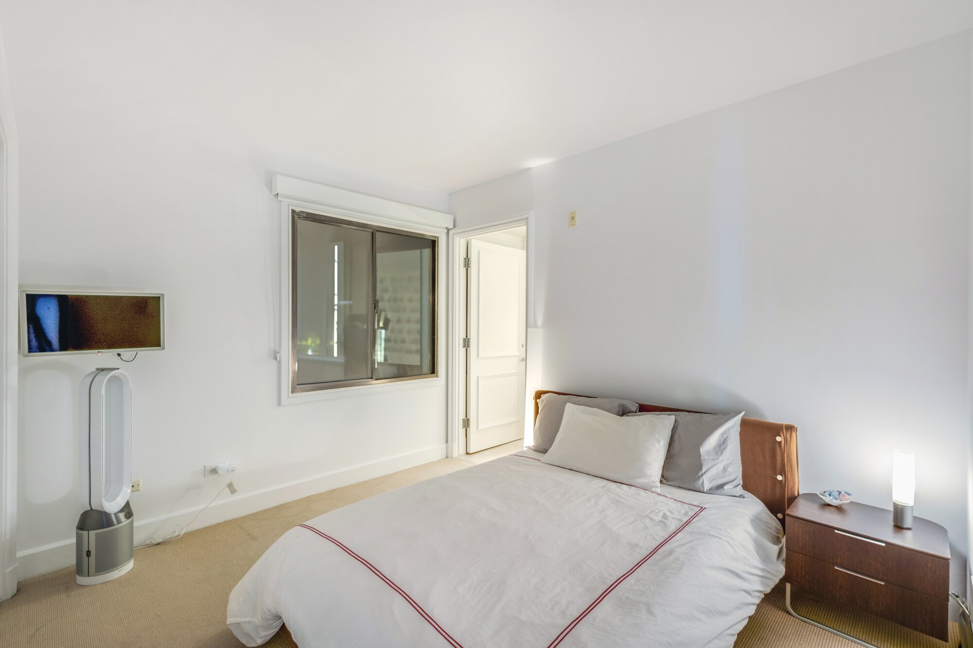 Building Photo - 701 Ocean Ave