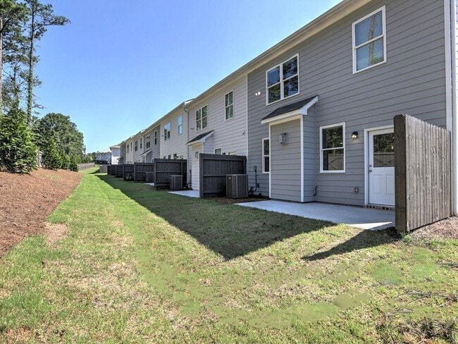 Building Photo - 3341 Verdi Ln