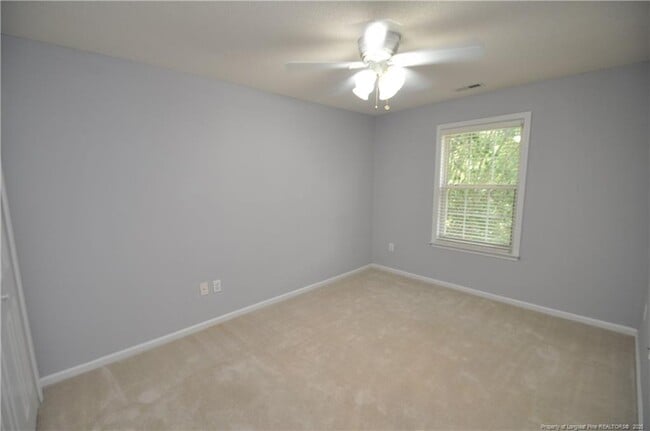 Building Photo - 806 Brickstone Dr